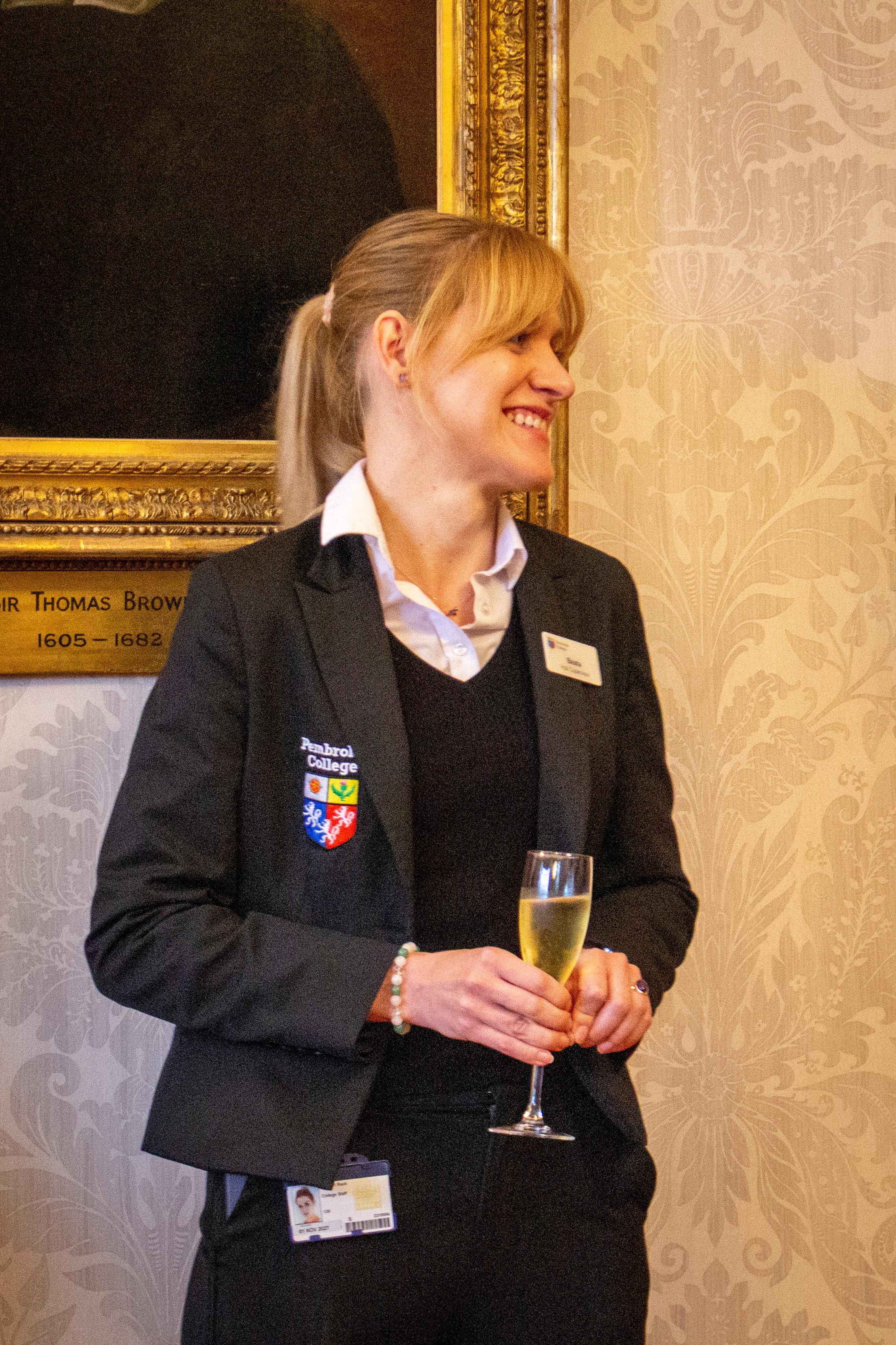 Beata Rauk bodyshot.