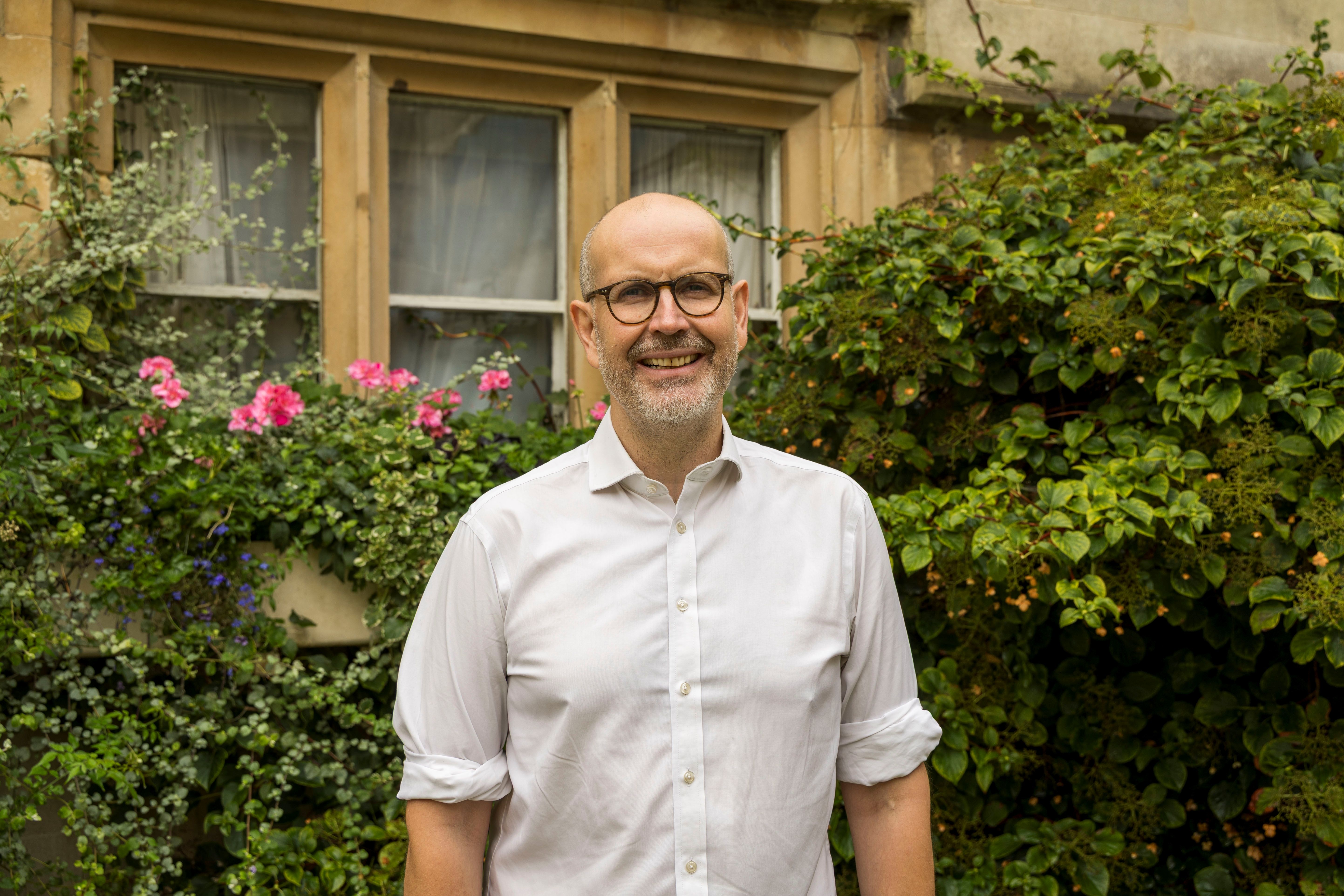 Dr Ed Mitchell headshot.