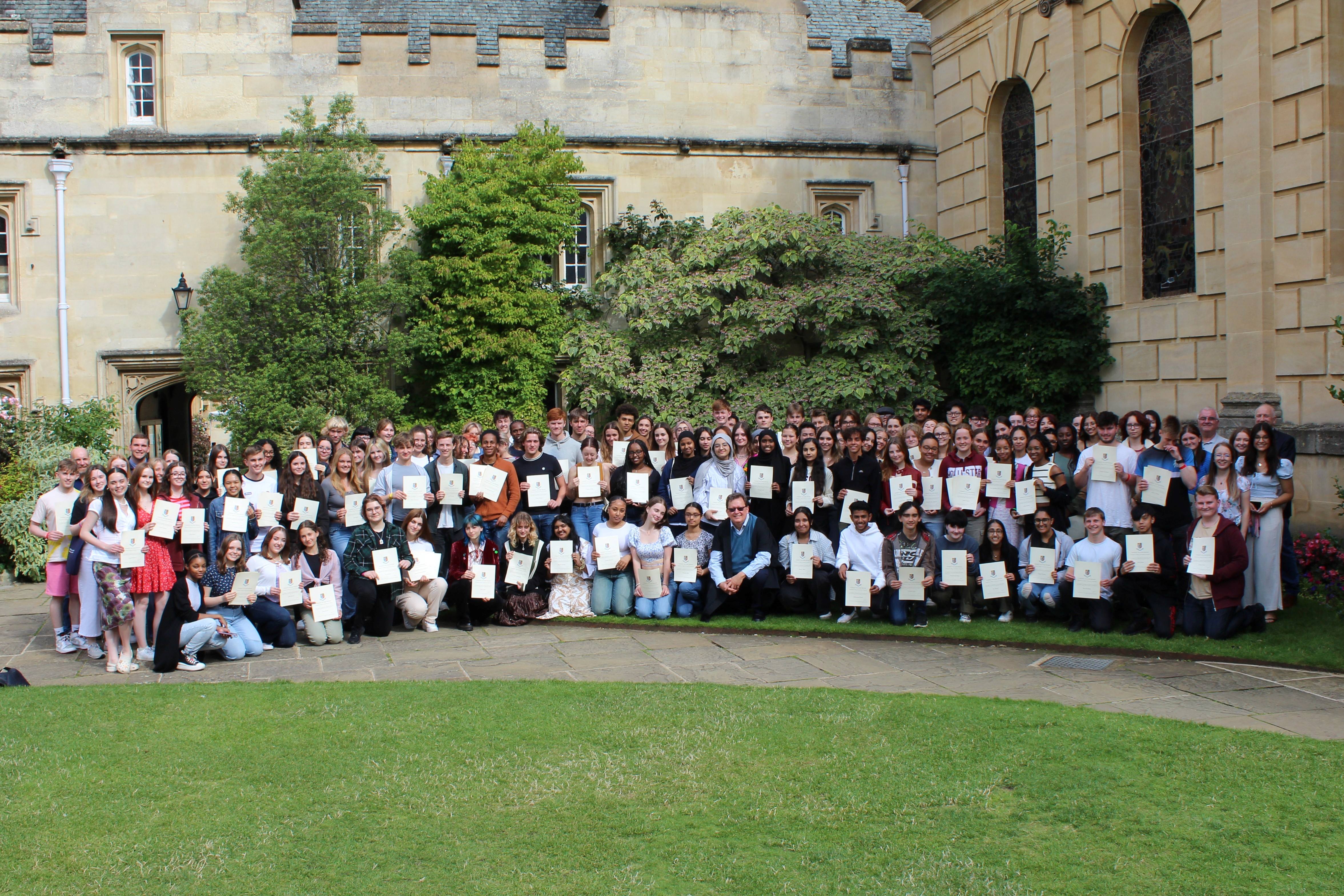 2023 OxNet cohort group photo on Chapel Quad