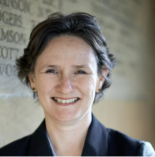 Headshot of Professor Irene Tracey