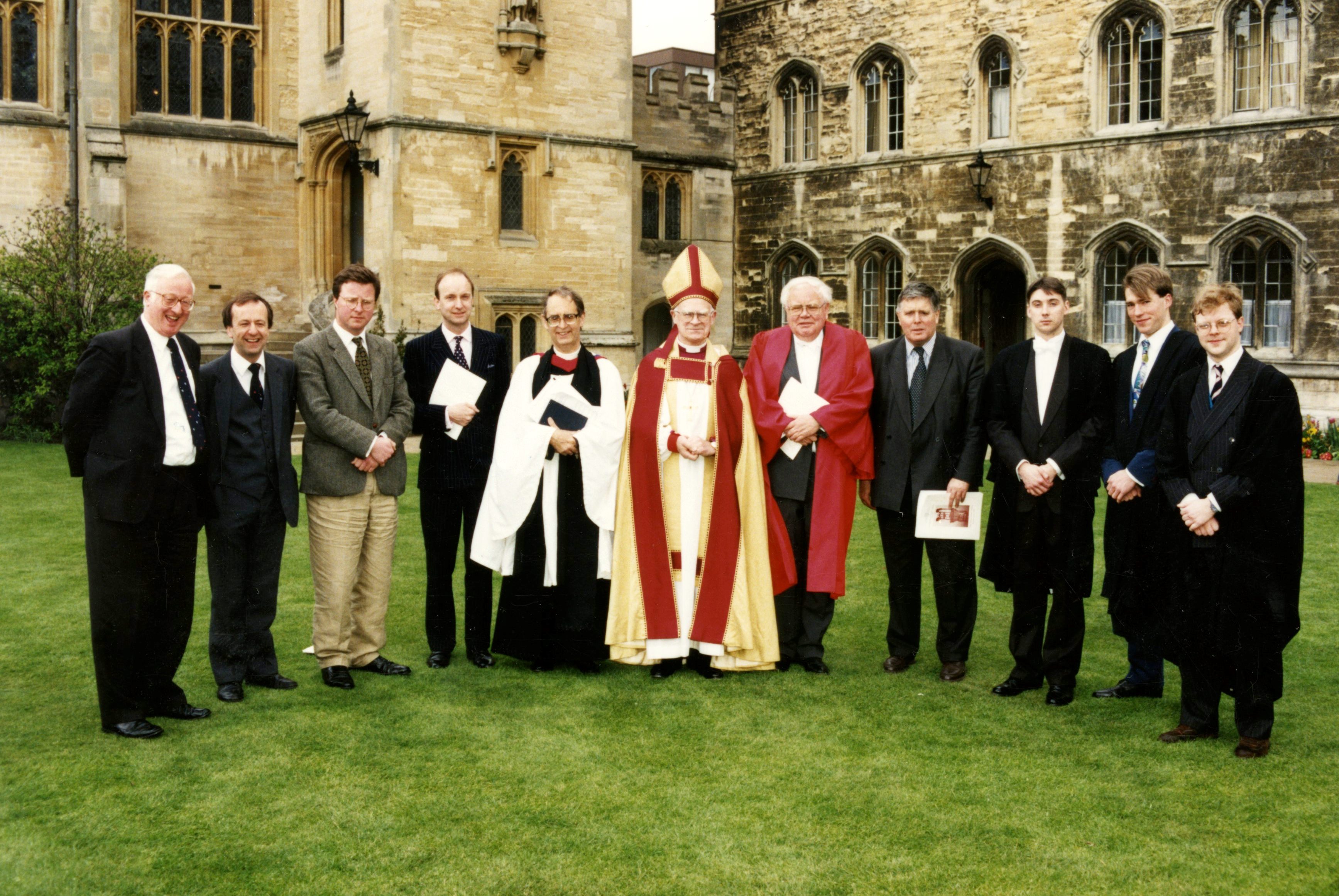 Harry Bramma and others in Chapel Quad on the the occasion of the dedication of the Letourneau organ on 23 Apr 1995.