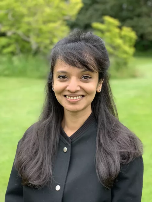 Ushashi Dasgupta headshot.