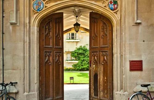 LODGE ENTRANCE