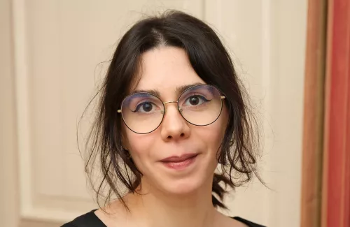 Alessia Cofone headshot