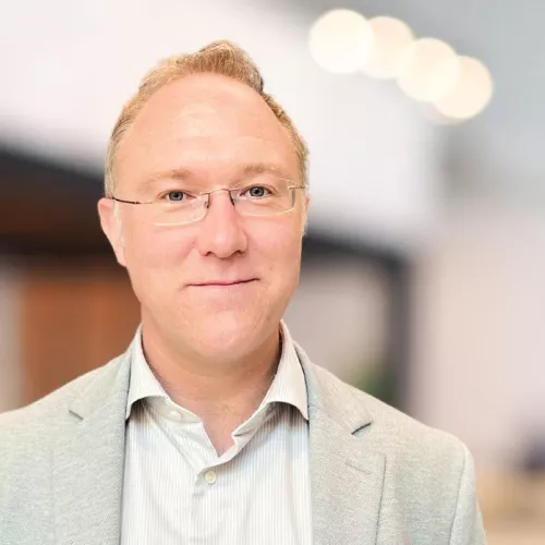 Professor Andy Baldwin headshot